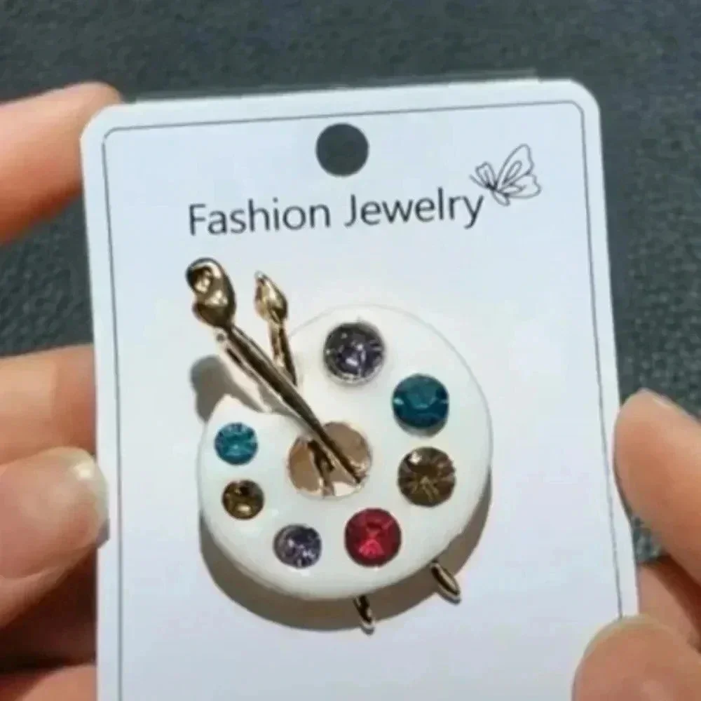 Art Painting brush Hot artist cloth dress hat Brooch